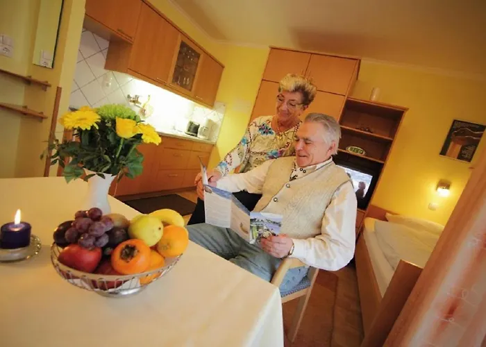 Haus Salzburg Апарт-готель Бад-Фюссінг